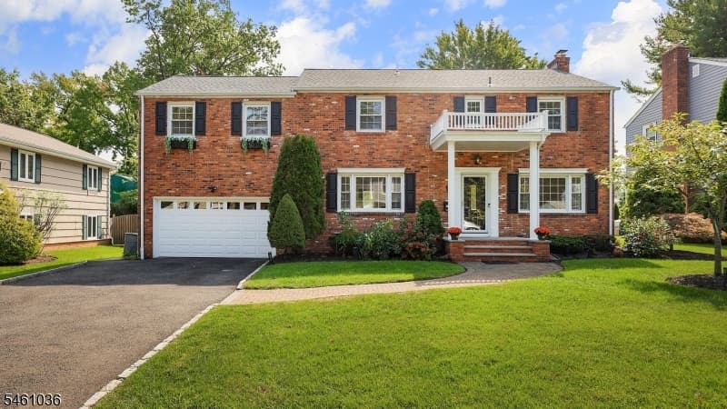 9 Cornell Rd, Cranford Twp.