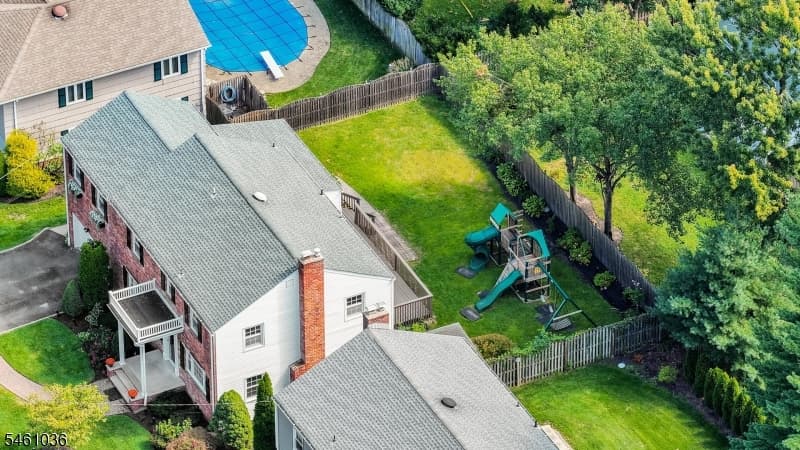 9 Cornell Rd, Cranford Twp. photo 5