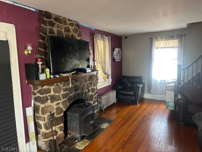 508 Alletta St, Plainfield City photo 2