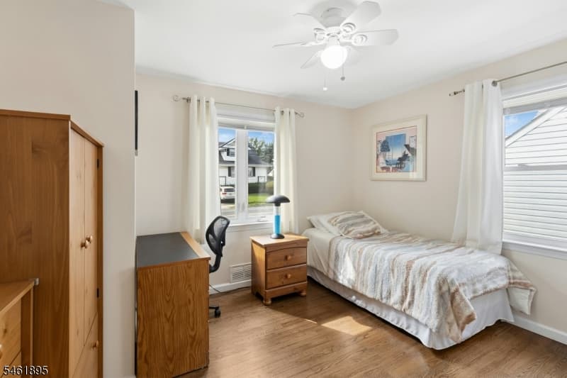 50 Raritan Rd, Linden City photo 17