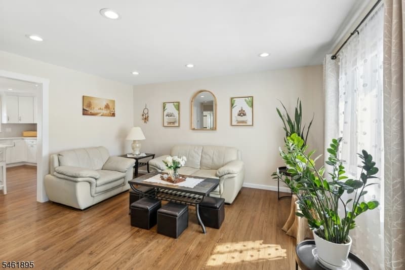 50 Raritan Rd, Linden City photo 6