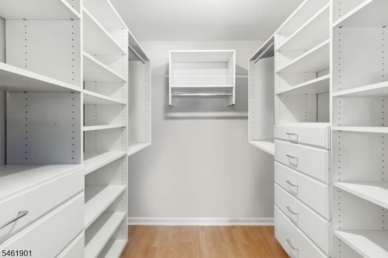 1150-1190 W St George B22, Linden City photo 10