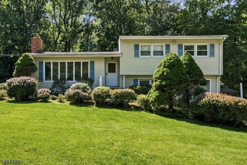 87 Orion Rd, Berkeley Heights Twp.