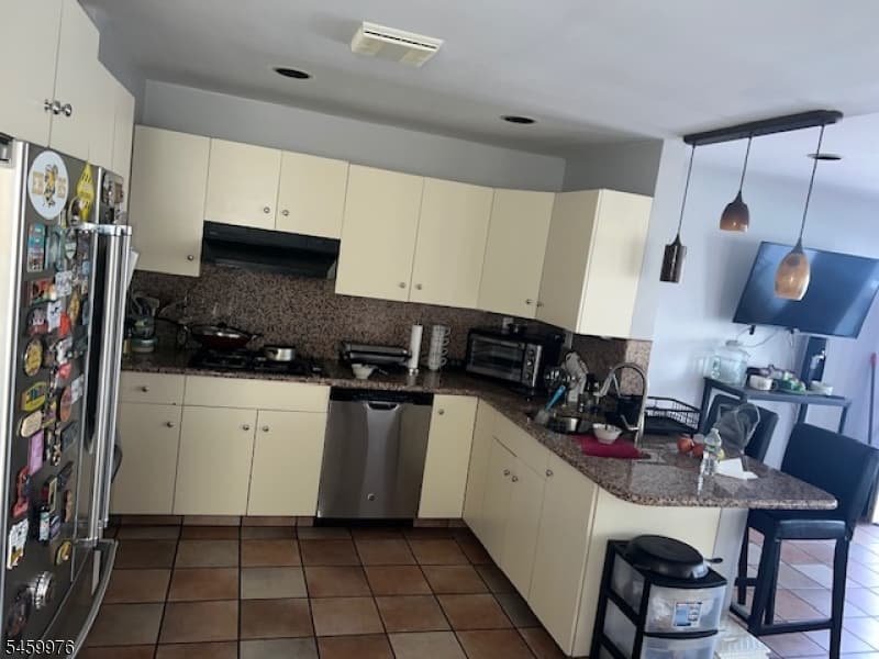 828 Van Buren Ave, Elizabeth City photo 8