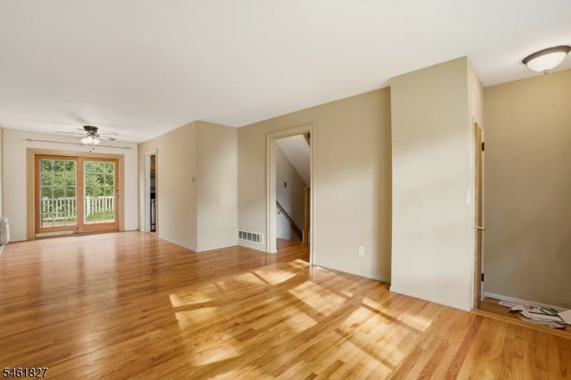 107 Severin Ct, Cranford Twp. photo 12
