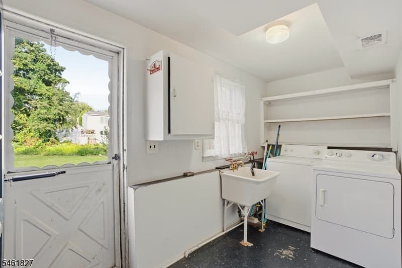 107 Severin Ct, Cranford Twp. photo 19