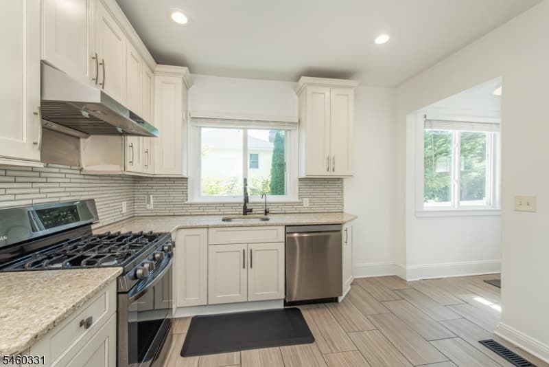 6 John St, Summit City photo 7
