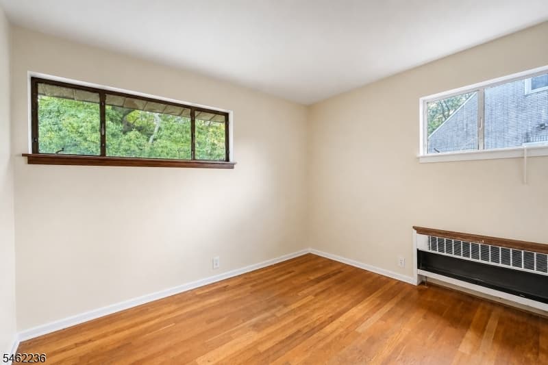 77 Independence Dr, Roselle Boro photo 23