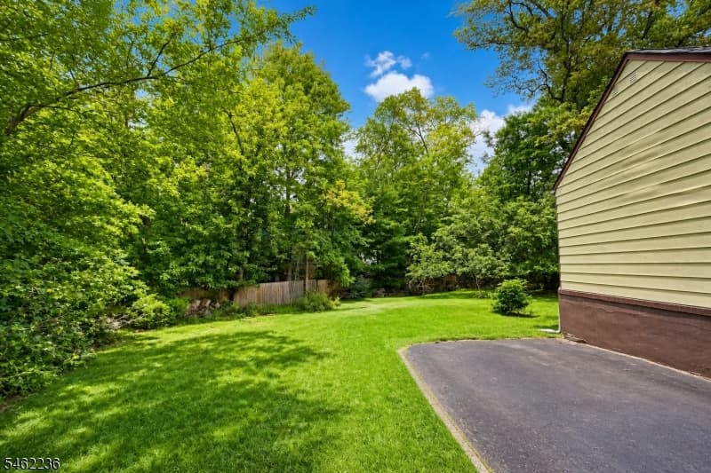 77 Independence Dr, Roselle Boro photo 30