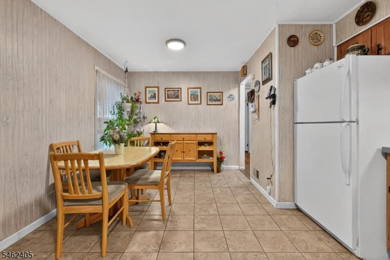 1449 Frances Ln, Plainfield City photo 6