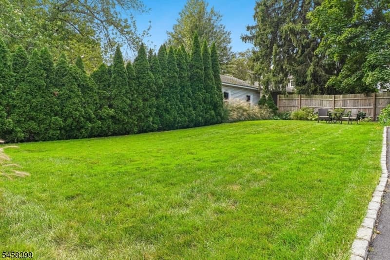 9 Greenfield Ave, Summit City photo 16