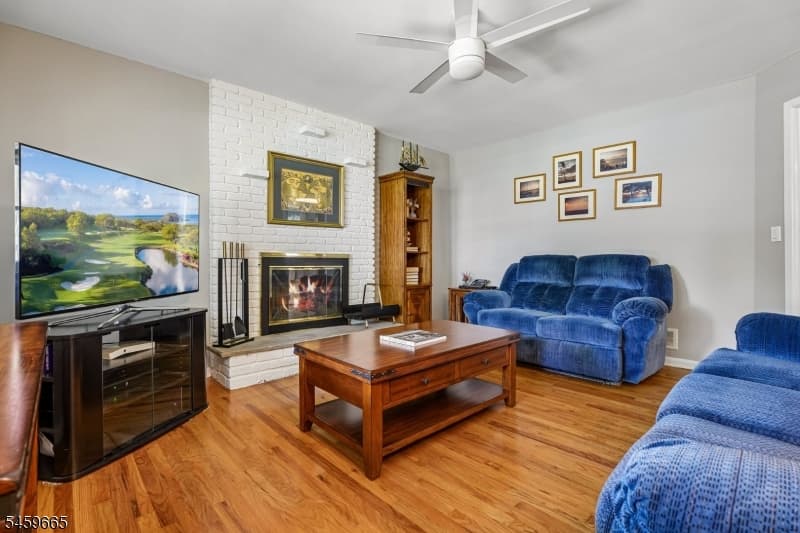 25 MANCHESTER DRIVE, Westfield Town photo 18