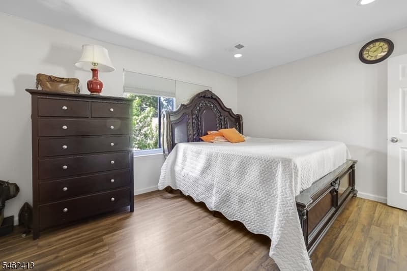 1511 Essex Ave, Linden City photo 16