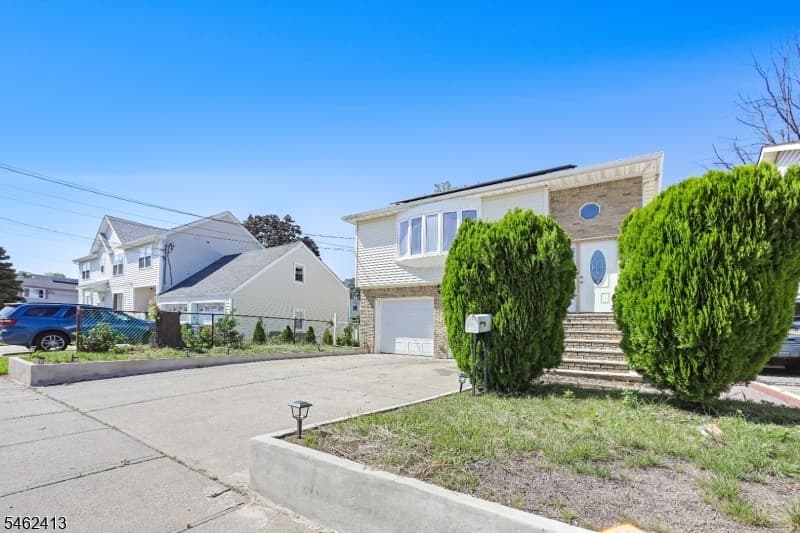 1511 Essex Ave, Linden City photo 3