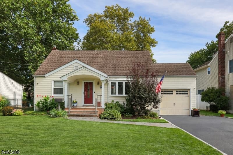 525 Princeton Rd, Linden City