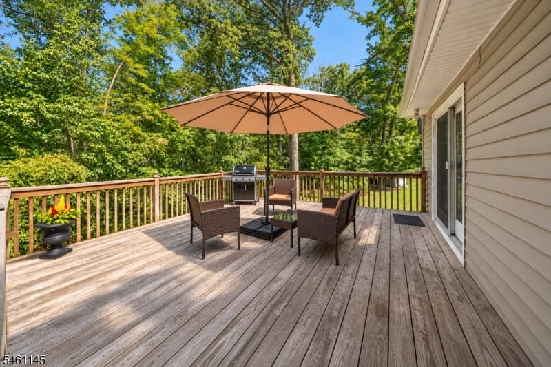 27 Fawn Cir, Berkeley Heights Twp. photo 12