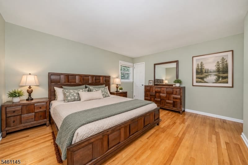 27 Fawn Cir, Berkeley Heights Twp. photo 4