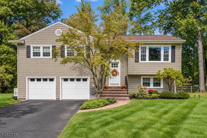 27 Fawn Cir, Berkeley Heights Twp. photo 7