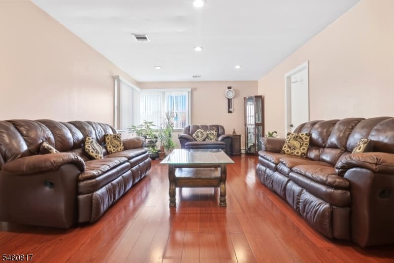 160 Bridge St, Roselle Park Boro photo 4