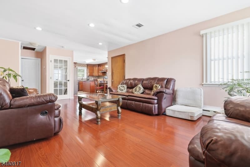 160 Bridge St, Roselle Park Boro photo 5