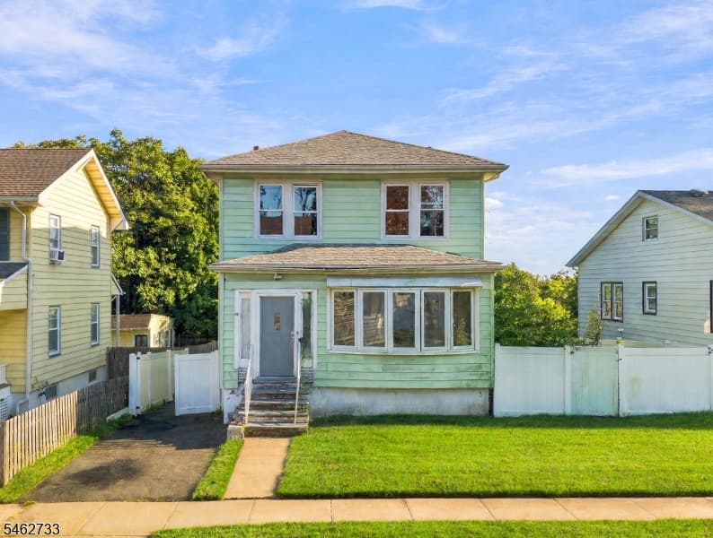 65 Revere Ave, Union Twp.