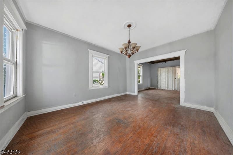 65 Revere Ave, Union Twp. photo 11