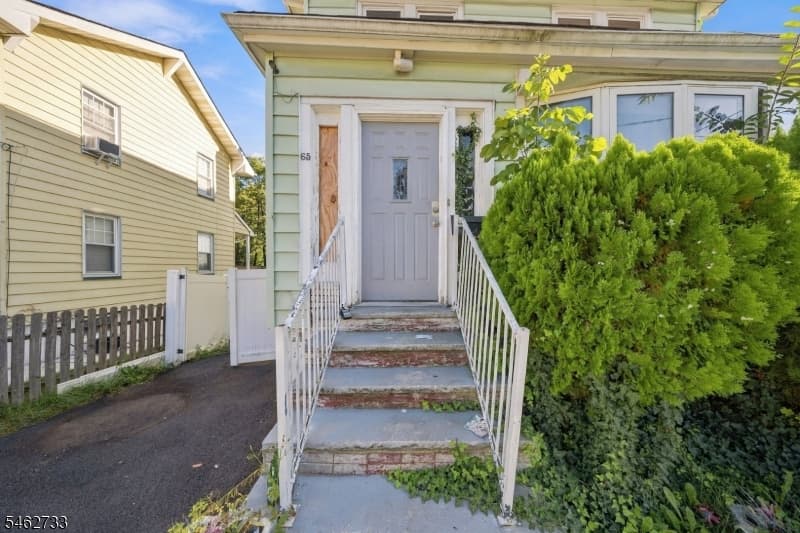 65 Revere Ave, Union Twp. photo 5