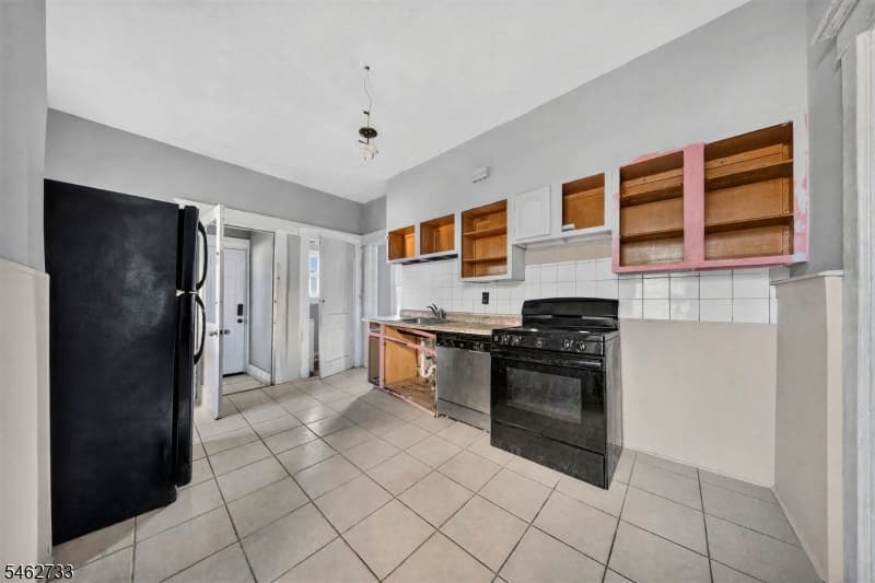 65 Revere Ave, Union Twp. photo 9