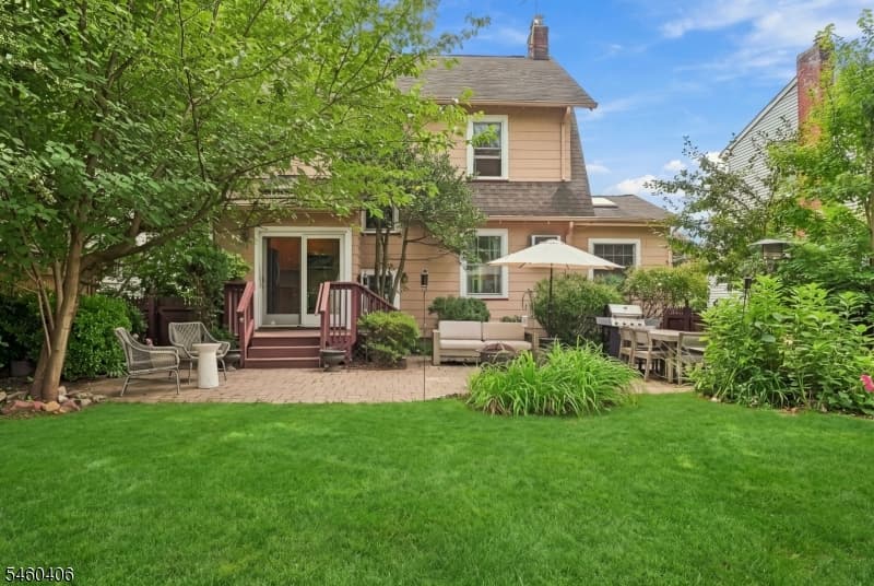 548 Hort St, Westfield Town photo 22