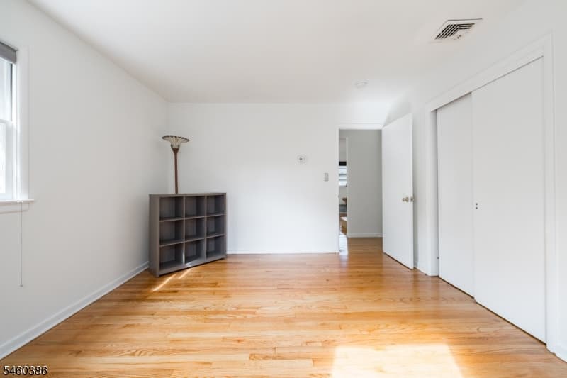 30 Clark St, Summit City photo 19