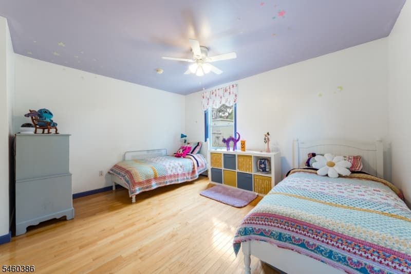 30 Clark St, Summit City photo 21
