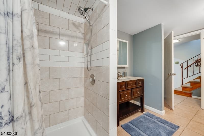 30 Clark St, Summit City photo 27