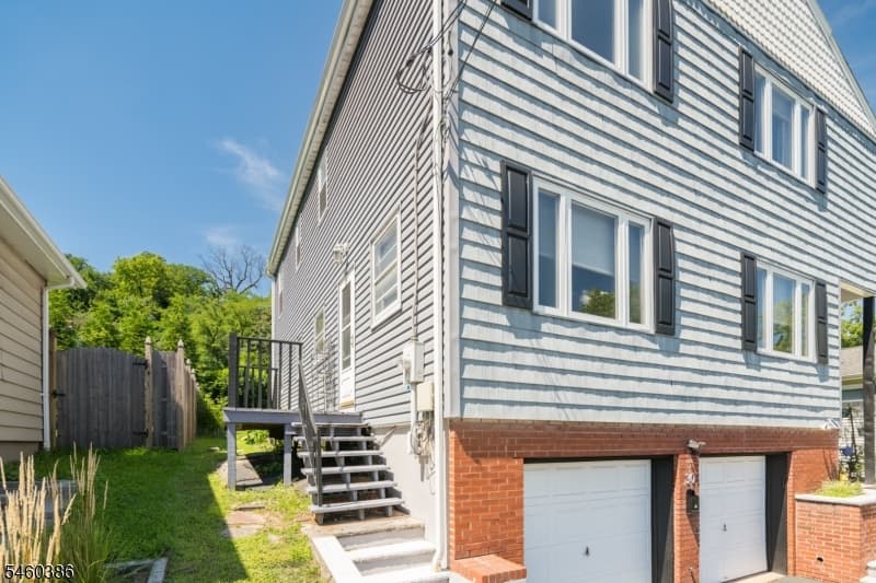 30 Clark St, Summit City photo 28