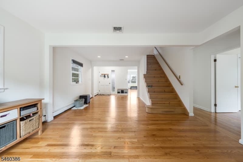 30 Clark St, Summit City photo 4