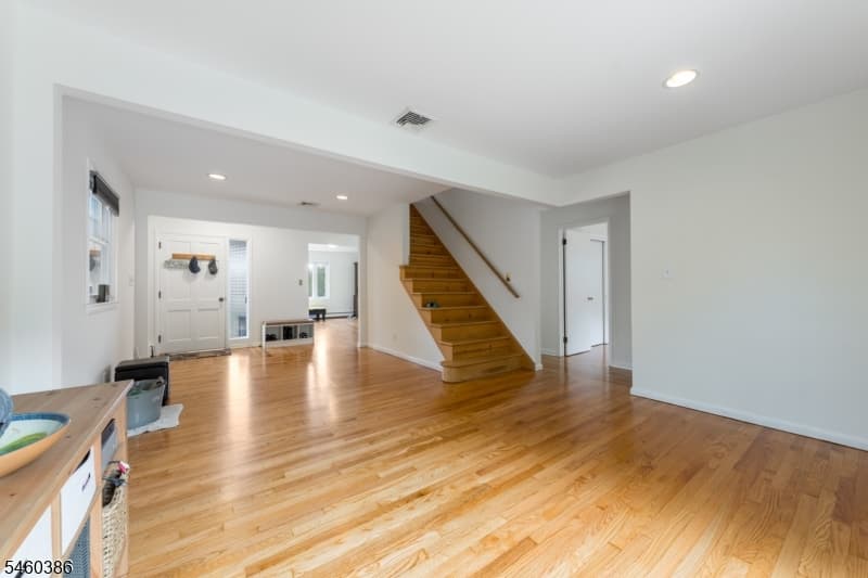 30 Clark St, Summit City photo 5