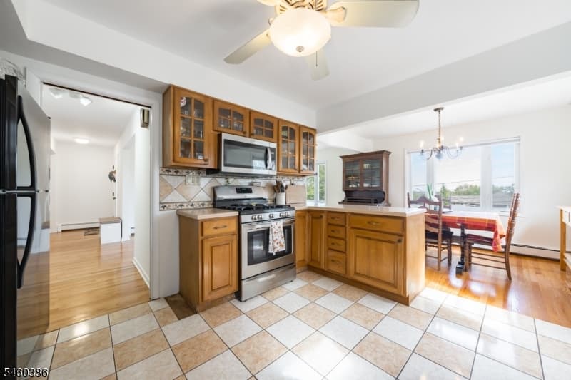 30 Clark St, Summit City photo 8