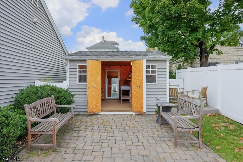 528 Downer Street, Westfield Town photo 31