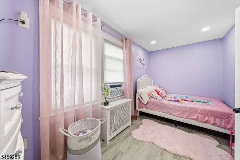 214 W 17Th St, Linden City photo 16