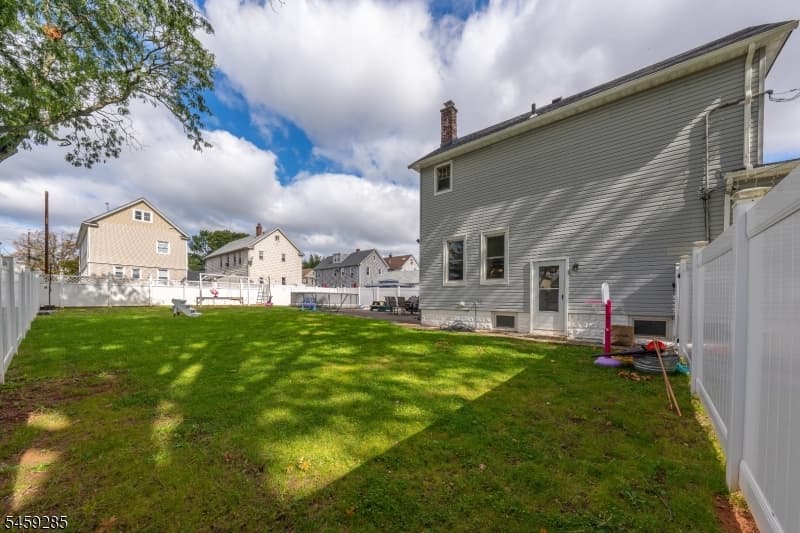 214 W 17Th St, Linden City photo 19