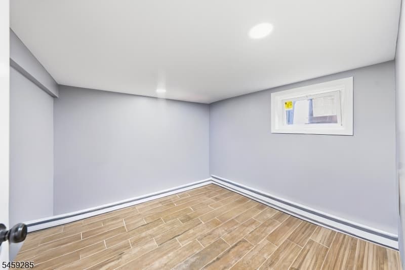 214 W 17Th St, Linden City photo 7