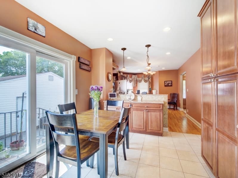 564 Passaic Ave, Kenilworth Boro photo 10