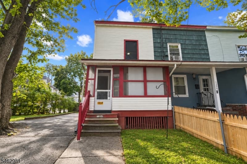 1337 S 2nd St, Plainfield City
