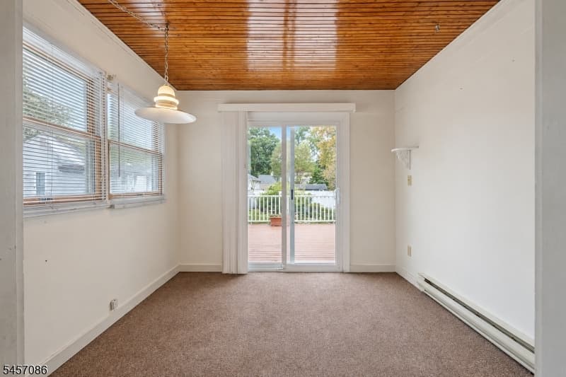 1090 Milton Blvd, Rahway City photo 22