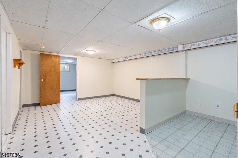 1090 Milton Blvd, Rahway City photo 29