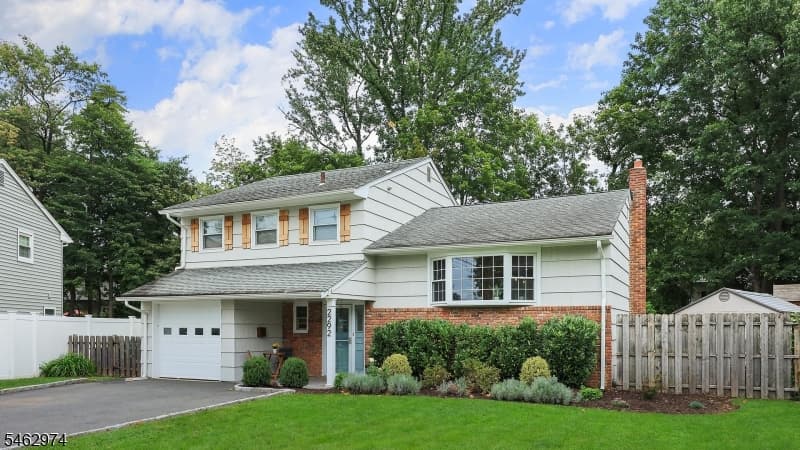 2292 Sunrise Ct, Scotch Plains Twp. photo 3