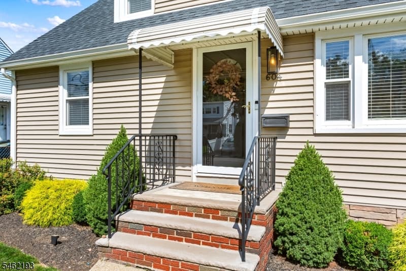 604 Spruce Ave, Garwood Boro photo 2