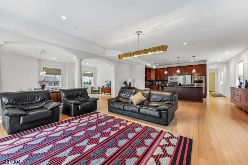 111 Prospect St 4C, Westfield Town photo 3