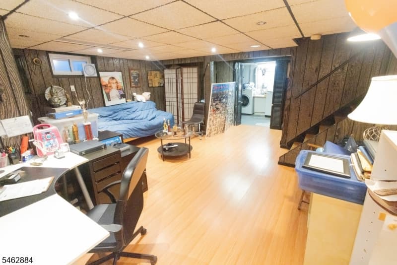 74 Raritan Rd, Linden City photo 20