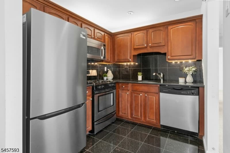 22 CELLAR AVENUE, Clark Twp. photo 13