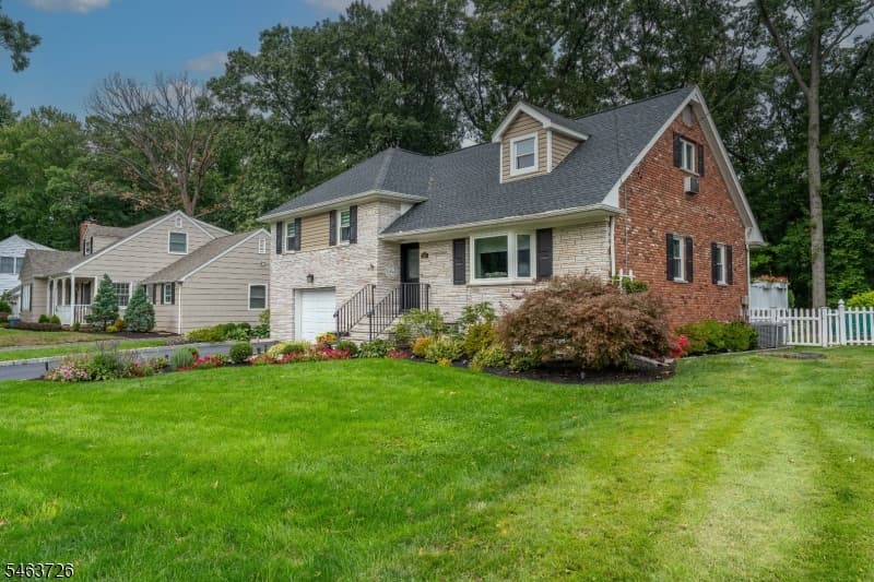 373 Plymouth Rd, Union Twp. photo 2